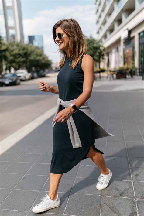 The dos and don'ts of styling an Amuler midi dress.